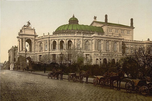 В Одесской опере сохранилась старая система парового отопления